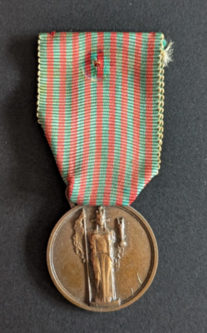 Médaille commémorative de la période de la guerre 1940-43