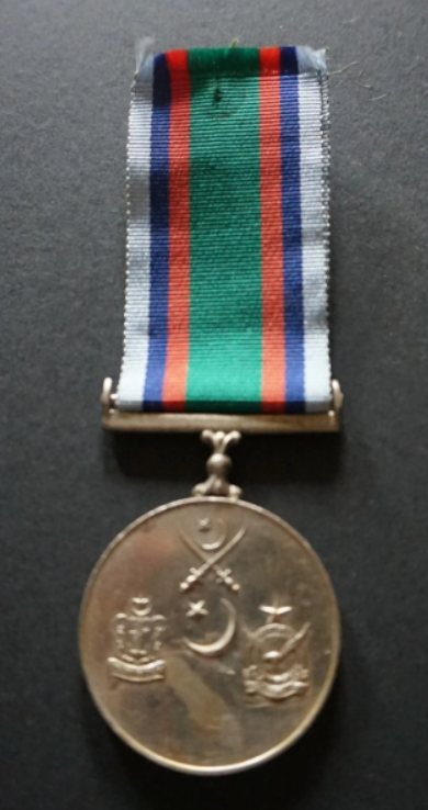Médaille de guerre 1965