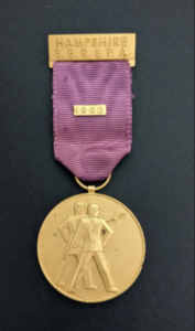 Médaille de l&rsquo;association des carabines et pistolets de petit calibre du Hampshire
