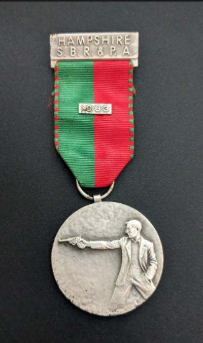 Médaille de l’association des carabines et pistolets de petit calibre du Hampshire (1)