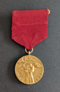 Médaille commémorative du 50ème anniversaire de la fondation du parti communiste tchécoslovaque