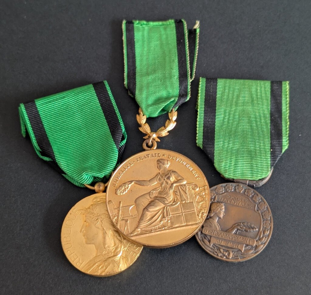 Médaille de la société nationale d&rsquo;encouragement au bien