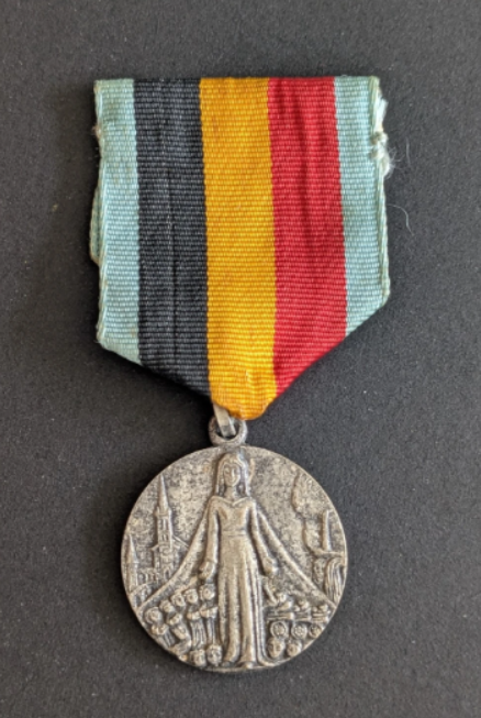 Médaille du pèlerinage à Lourdes du diocèse de Besançon