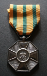 Médaille d&rsquo;argent de l&rsquo;ordre de la Couronne de Chêne