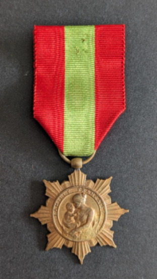 Médaille de la famille française (1/3)