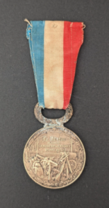 Médaille de la marche de l&rsquo;Armée du journal Le Matin