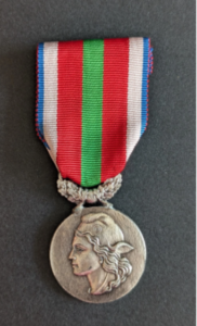 Médaille du comité social de la Société française d’encouragement “le Mérite”