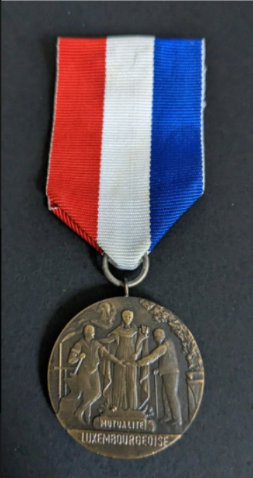 Médaille de mérite de la Fédération nationale de la mutualité luxembourgeoise (1)