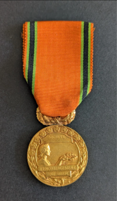 Médaille des oeuvres sociales de la société nationale d&rsquo;encouragement au bien
