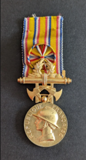 Médaille d&rsquo;honneur des sapeurs pompiers pour services exceptionnels (2)