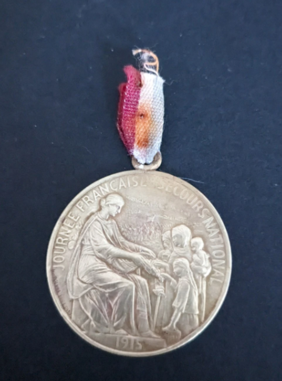 Médaillette de la journée française du Secours national 1915