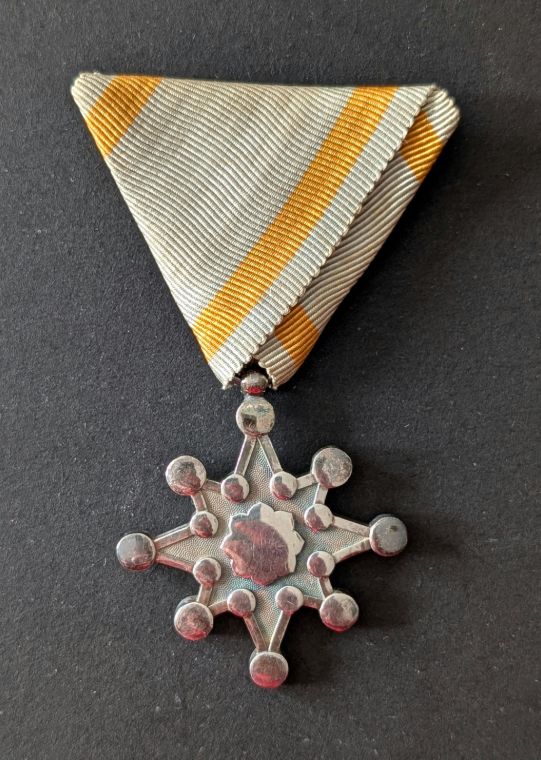 Ordre du trésor sacré