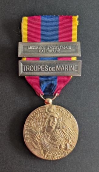 Médaille de la défense nationale TROUPES DE MARINE – MISSIONS D&rsquo;ASSISTANCE EXTERIEURE