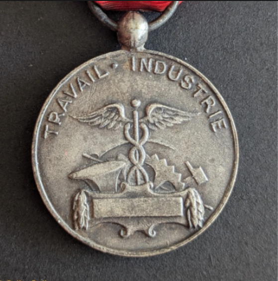 Médaille d&rsquo;honneur du travail (11/11)