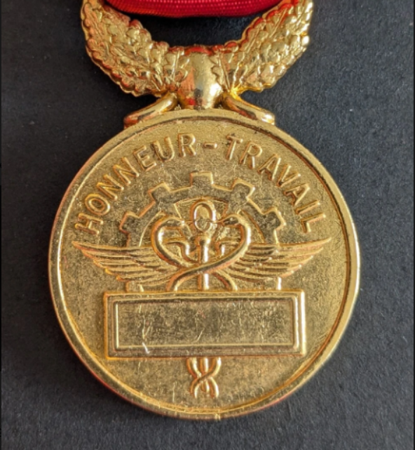 Médaille d&rsquo;honneur du travail (13/4)