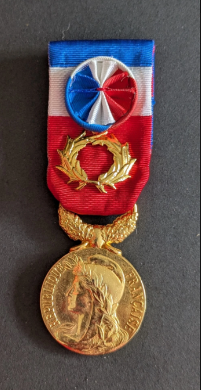 Revers