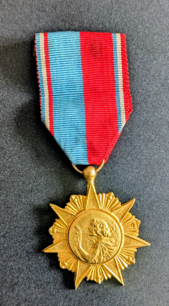 Médaille d&rsquo;honneur de la confédération musicale de France (2/1)