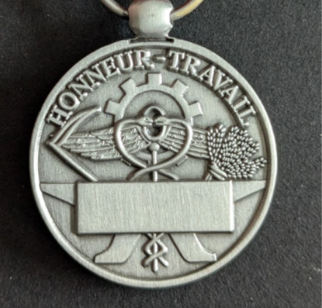 Médaille d&rsquo;honneur du travail (4/1)