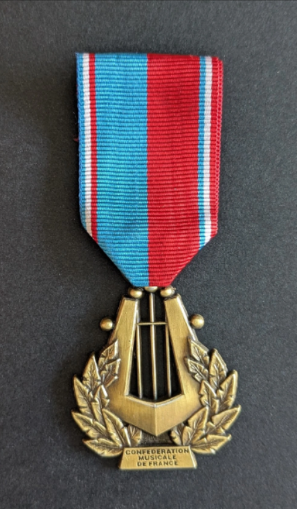 Médaille d&rsquo;honneur de la confédération musicale de France (4/1)