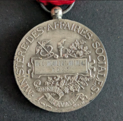 Médaille d&rsquo;honneur du travail (8/1)