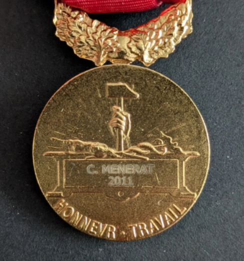 Médaille d&rsquo;honneur du travail (9/3)