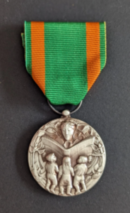 Médaille du centre pour l’éducation des adultes