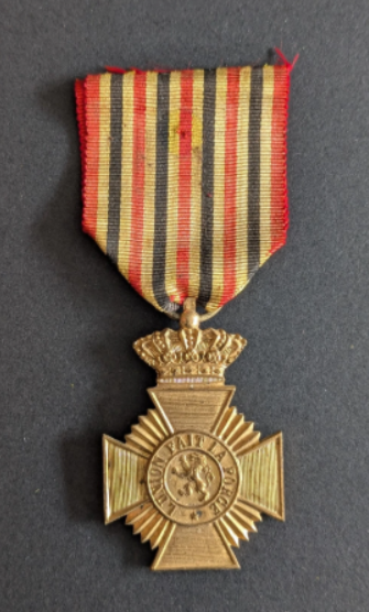 Décoration militaire pour bons et loyaux services (4)