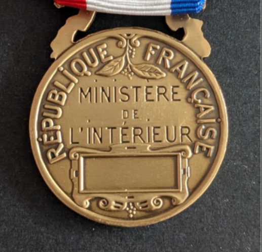 Revers