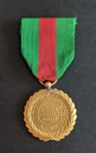 Médaille d&rsquo;honneur du mérite et dévouement français
