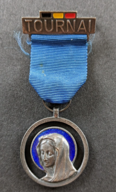 Médaille du pèlerinage du diocèse de Tournai à Lourdes