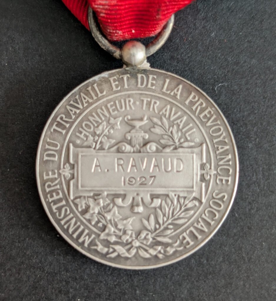 Médaille d&rsquo;honneur du ministère du travail et de la prévoyance sociale
