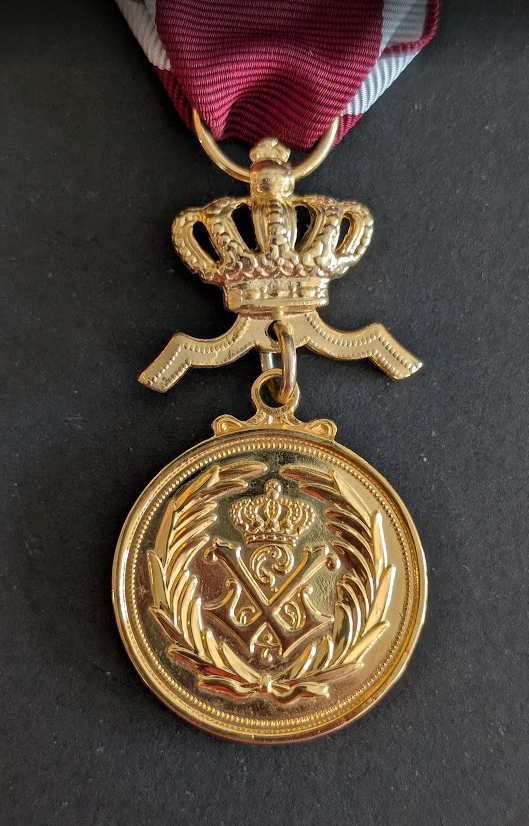 Revers